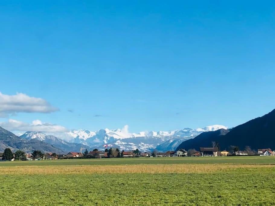 Appartement Belle Vue Sur Les Montagnes Saint-Pierre-en-Faucigny Exteriör bild